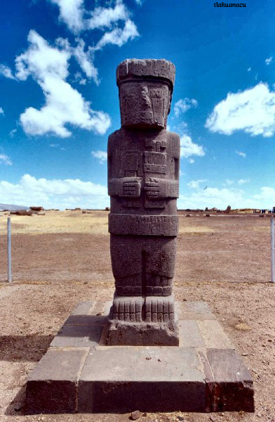 Monolito92 Ponce. by James Q. Jacobs. Visite http://www.jqjacobs.net/andes/tiwanaku.html